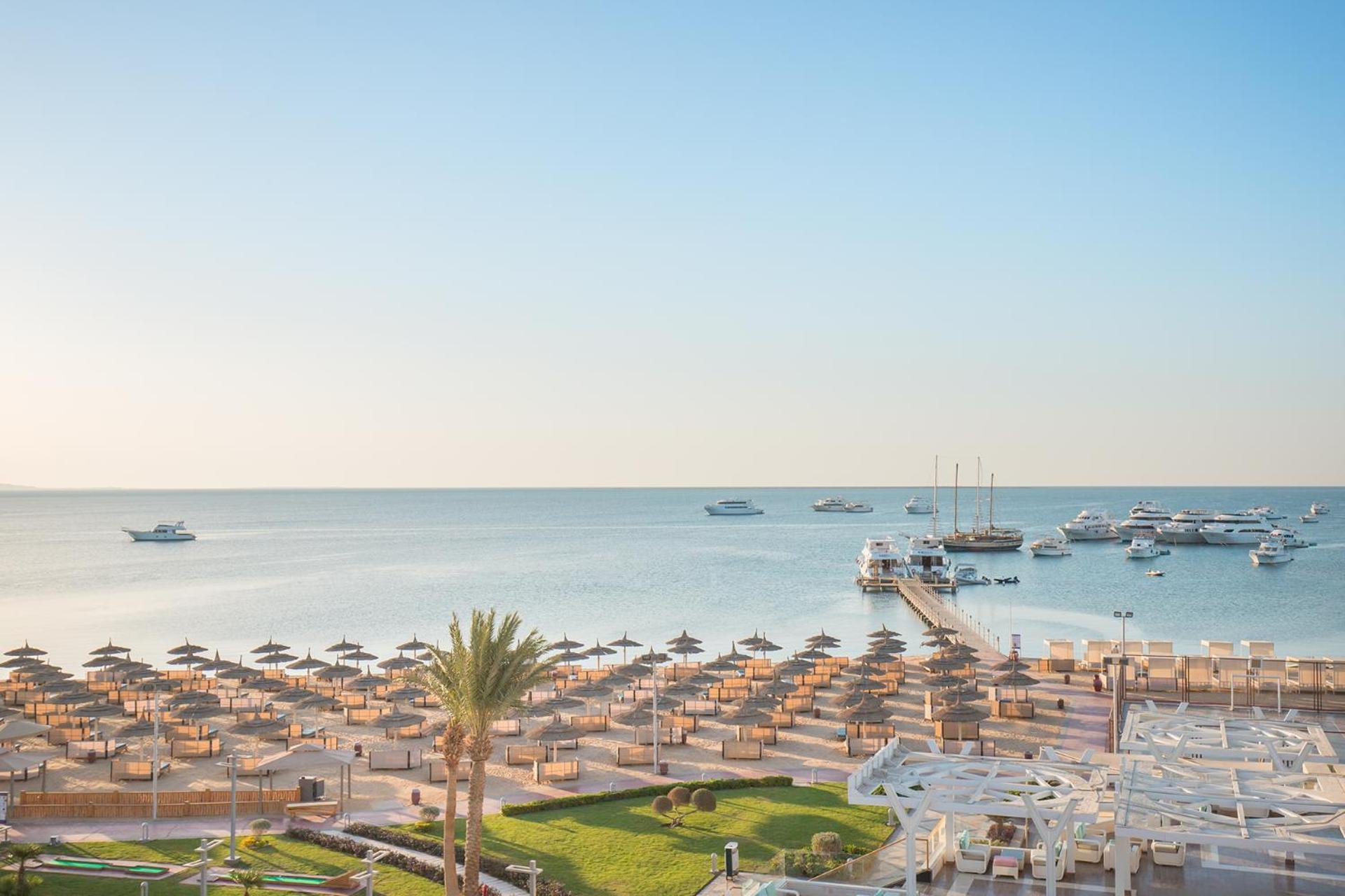 Pickalbatros White Beach Resort - Hurghada Exterior foto Marina El Alamein